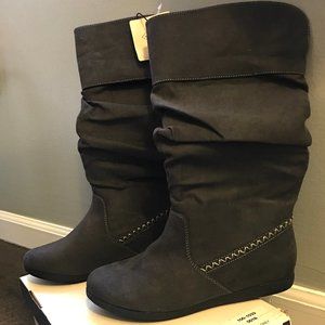 Women's Boots (Memory Foam, St. John's Bay; Grey)